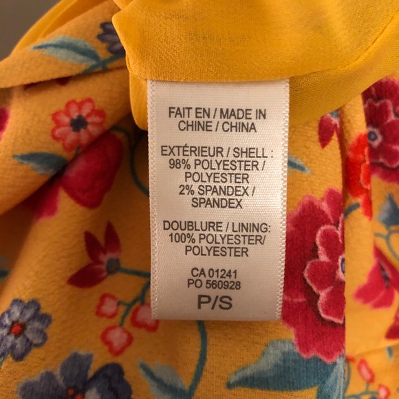 Yellow floral romper - Picture 8 of 9